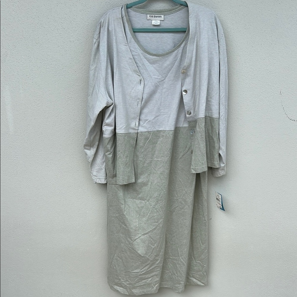 NWT C.D. Daniels Green White Maxi Dress with Cardigan. Size 2X